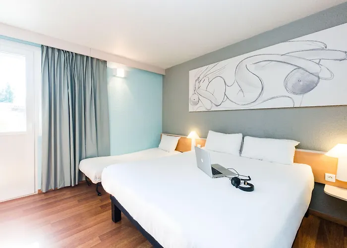 Ibis Montelimar Nord Hotel 3*