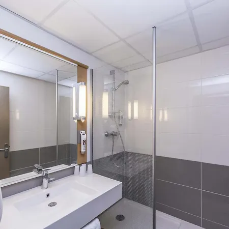 Ibis Montelimar Nord ホテル 3*